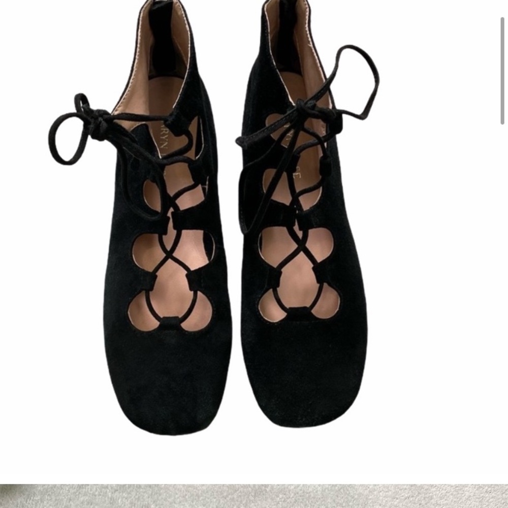 Taryn Rose black Blazing Ghillie flats size 7 1/2
